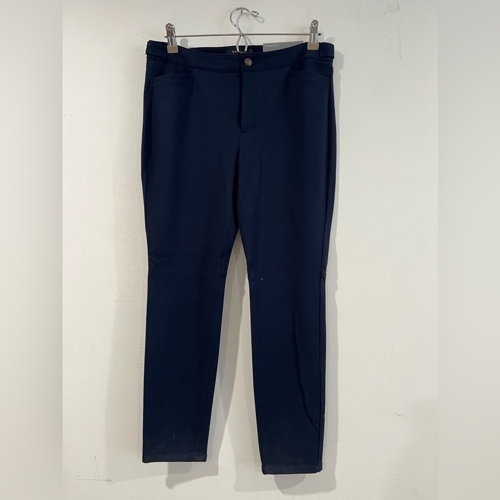 Talbots Pants Women's 6 P Navy Blue
Lexington Ankle Mid Rise Skinny Stretch NWT